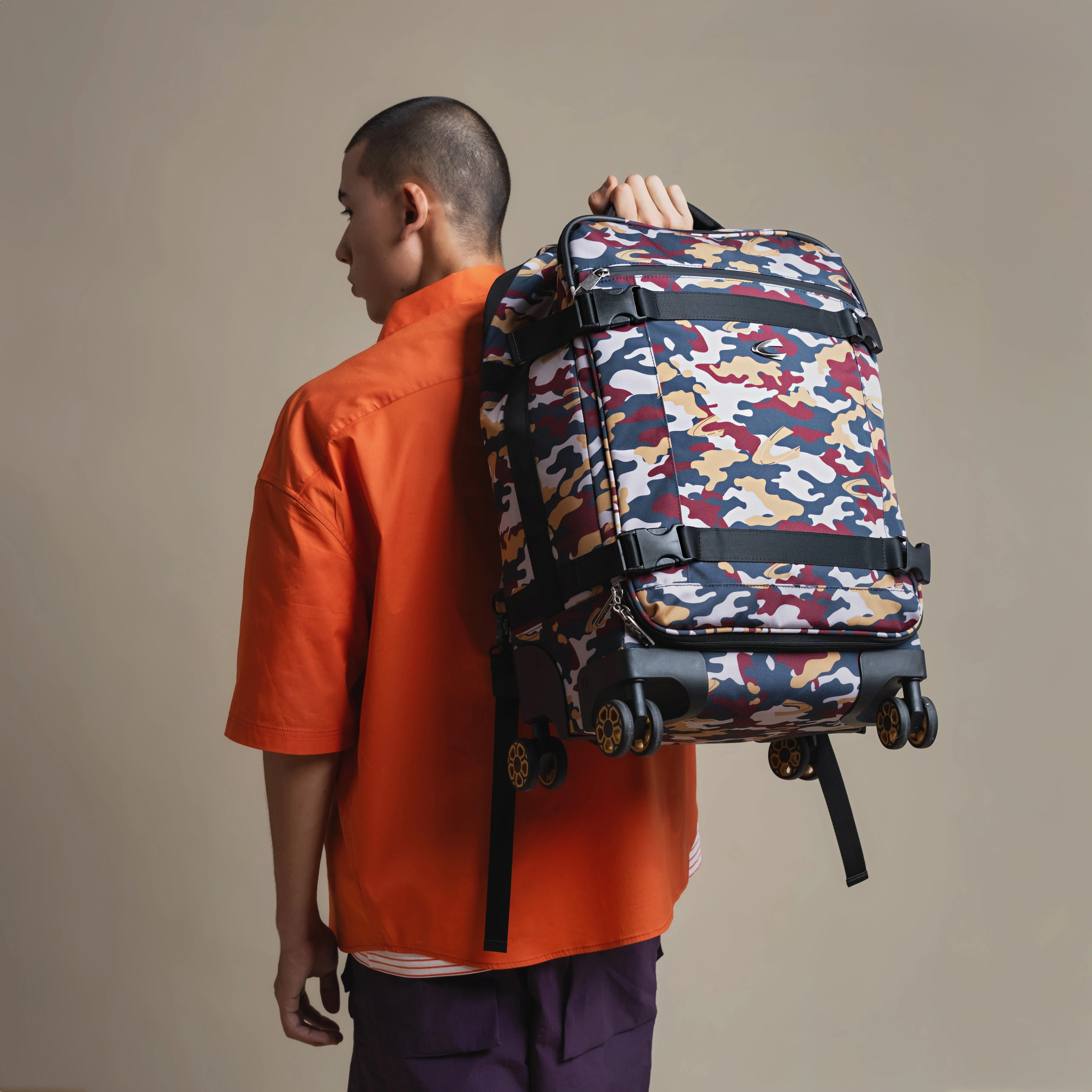 AOP 20" Cabin Luggage with Stowable Backpack Strap (51700120)
