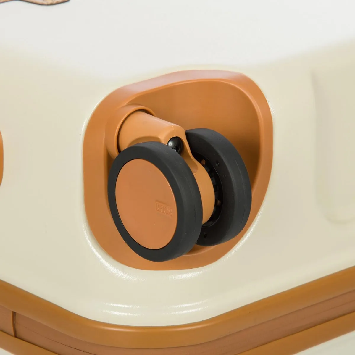 Bric's Bellagio Medium Trunk - Cream
