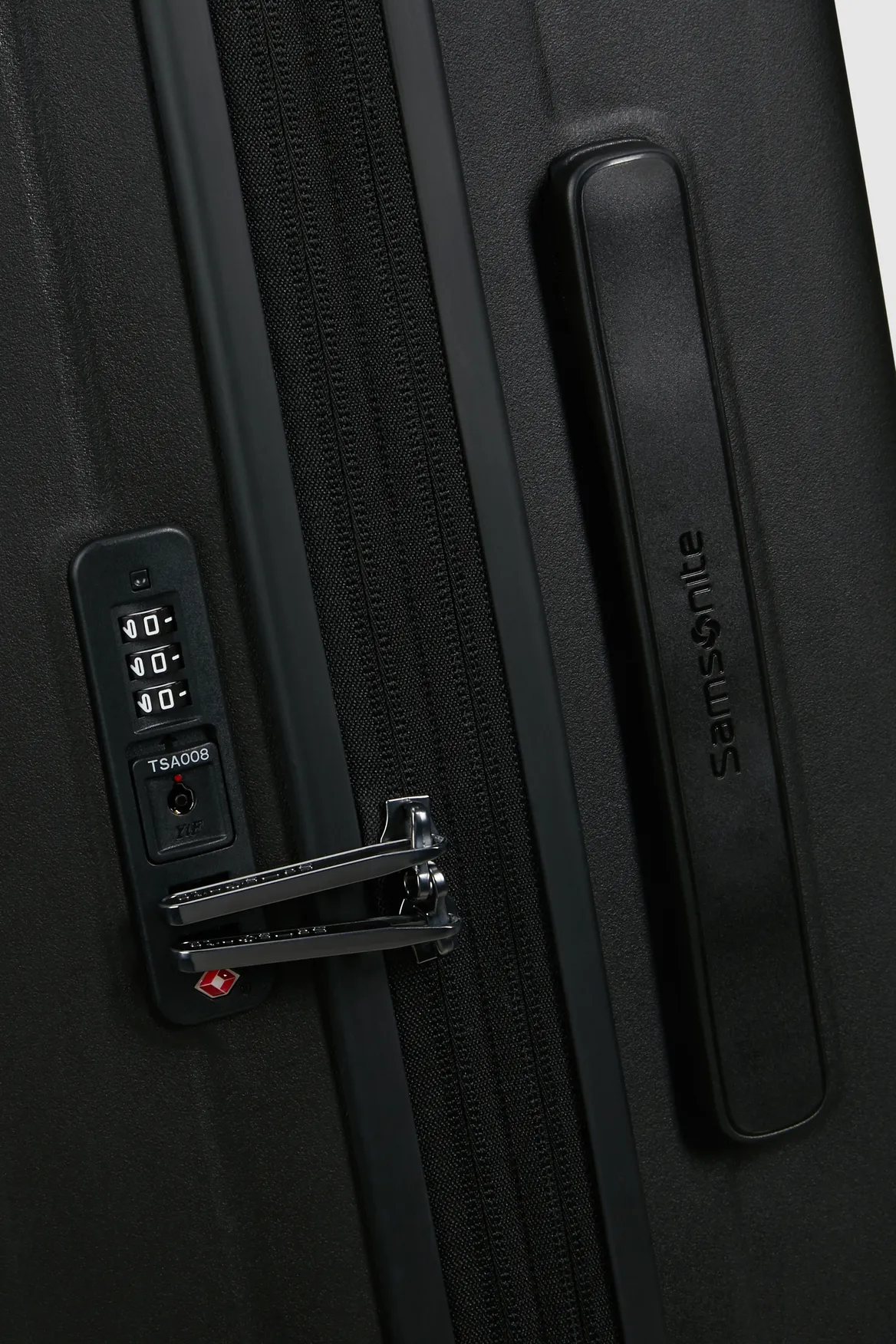 Restackd 75cm Suitcase